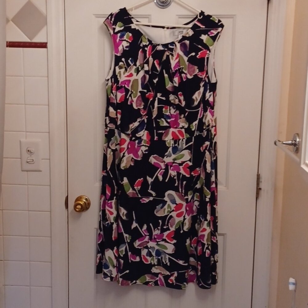 NWOT - WISP - SLEEVELESS DRESS - SIZE 18W